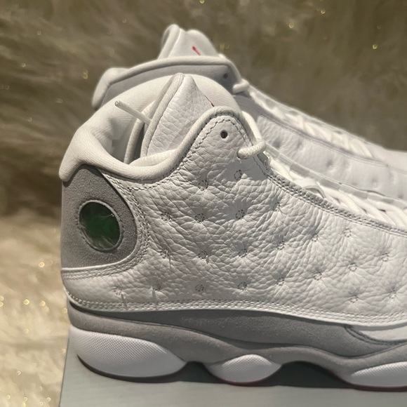 Jordan 13 Wolf Grey - Picture 4 of 6